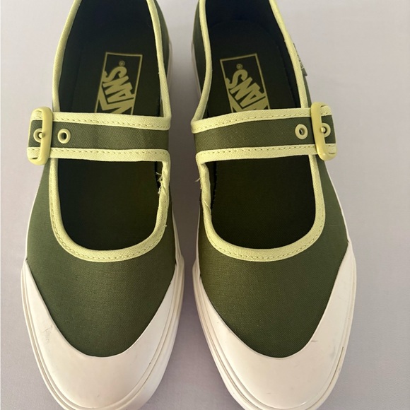 Vans Olive Green Mary Jane Shoes with Cream Accents - Picture 3 of 9